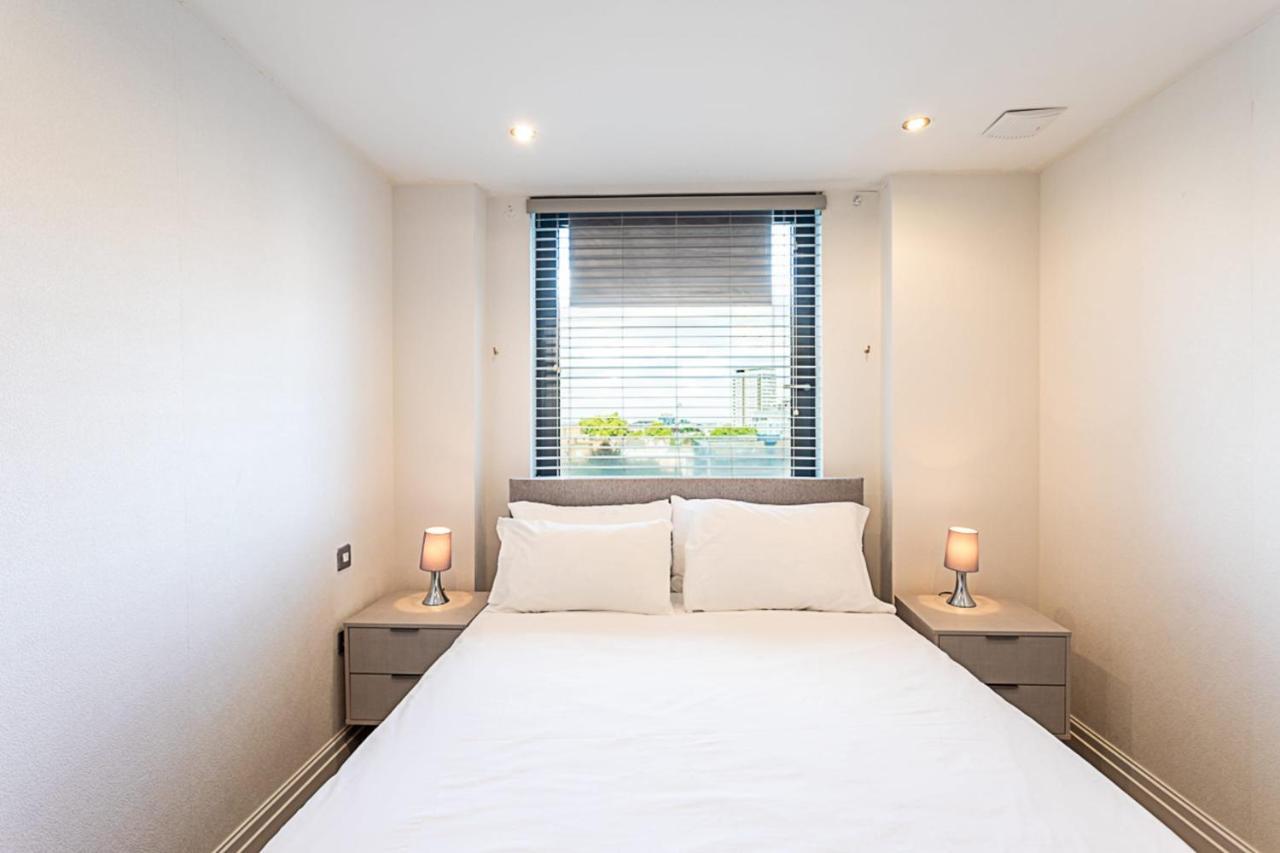 Apartamento Convenient Urban Pad In Paddington Londres Exterior foto