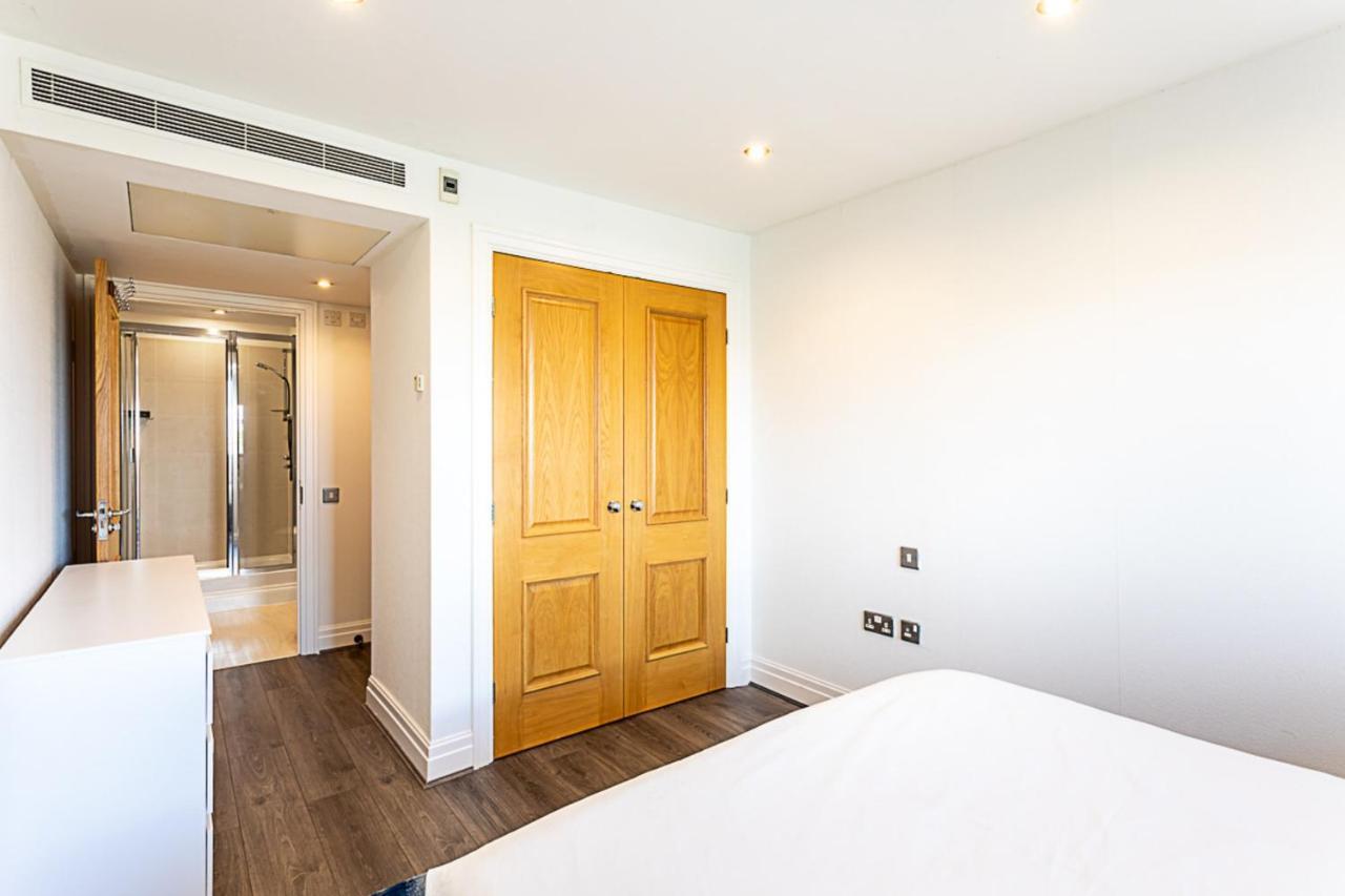Apartamento Convenient Urban Pad In Paddington Londres Exterior foto